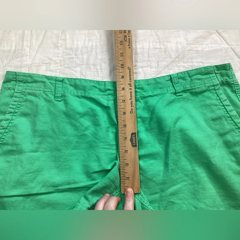 North Face Linen Blend‎ Green Shorts 14 Long
